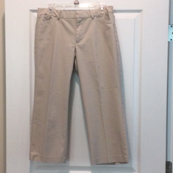 Dockers Pants - Dockers khakis crop pants